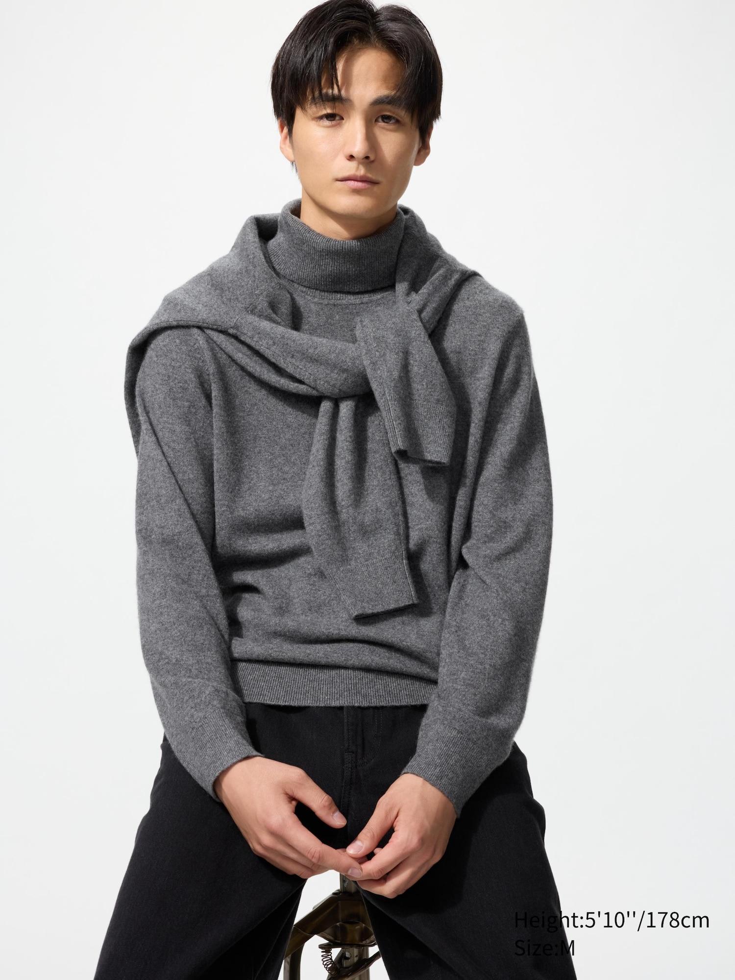 Cashmere Turtleneck Sweater by UNIQLO