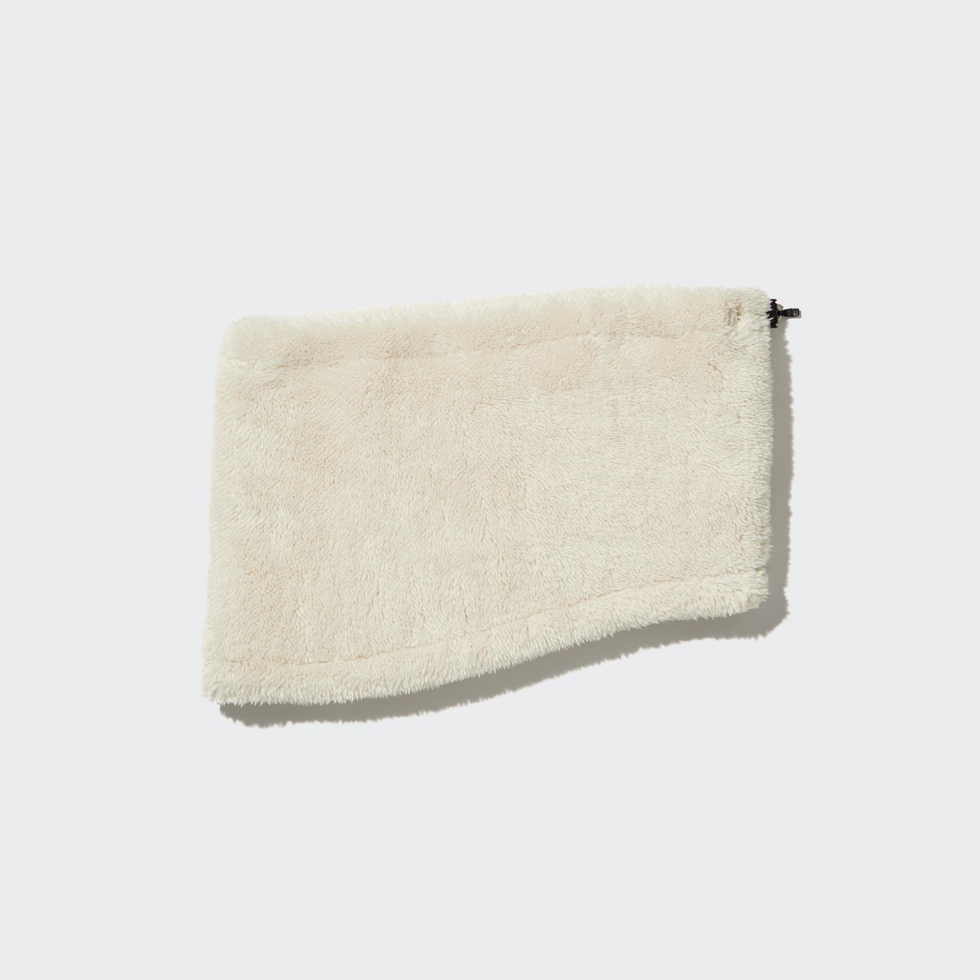 HEATTECH Fluffy Yarn Fleece Neck Warmer by UNIQLO