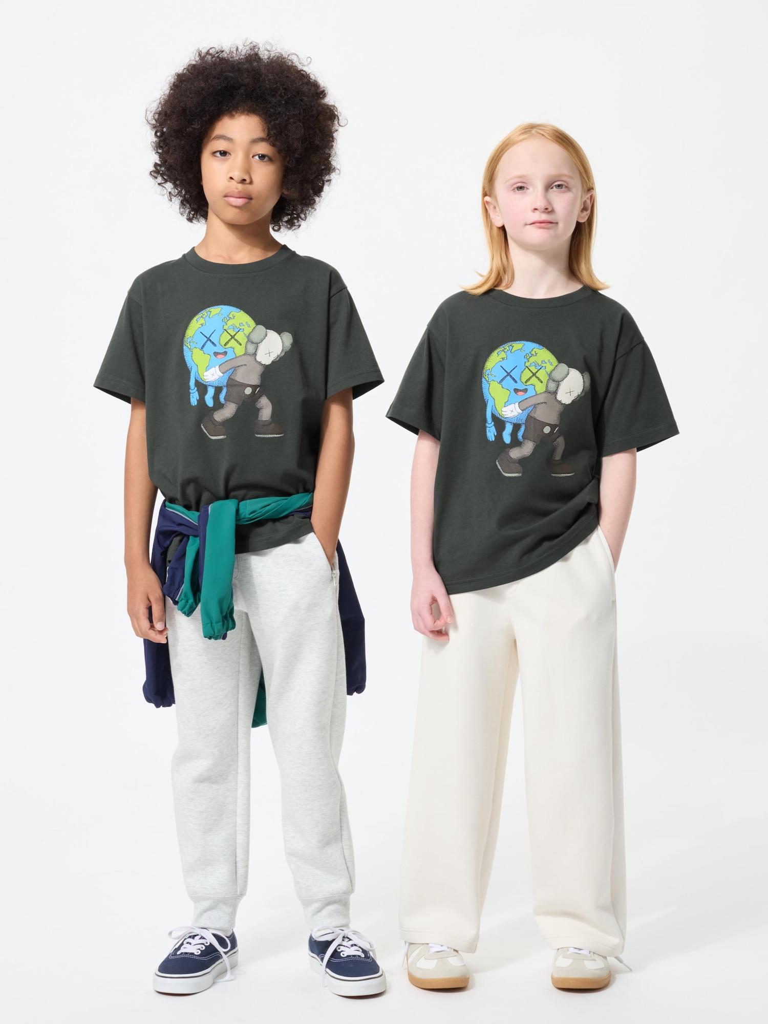 KAWS UNIVERSE UT Graphic T-Shirt by UNIQLO