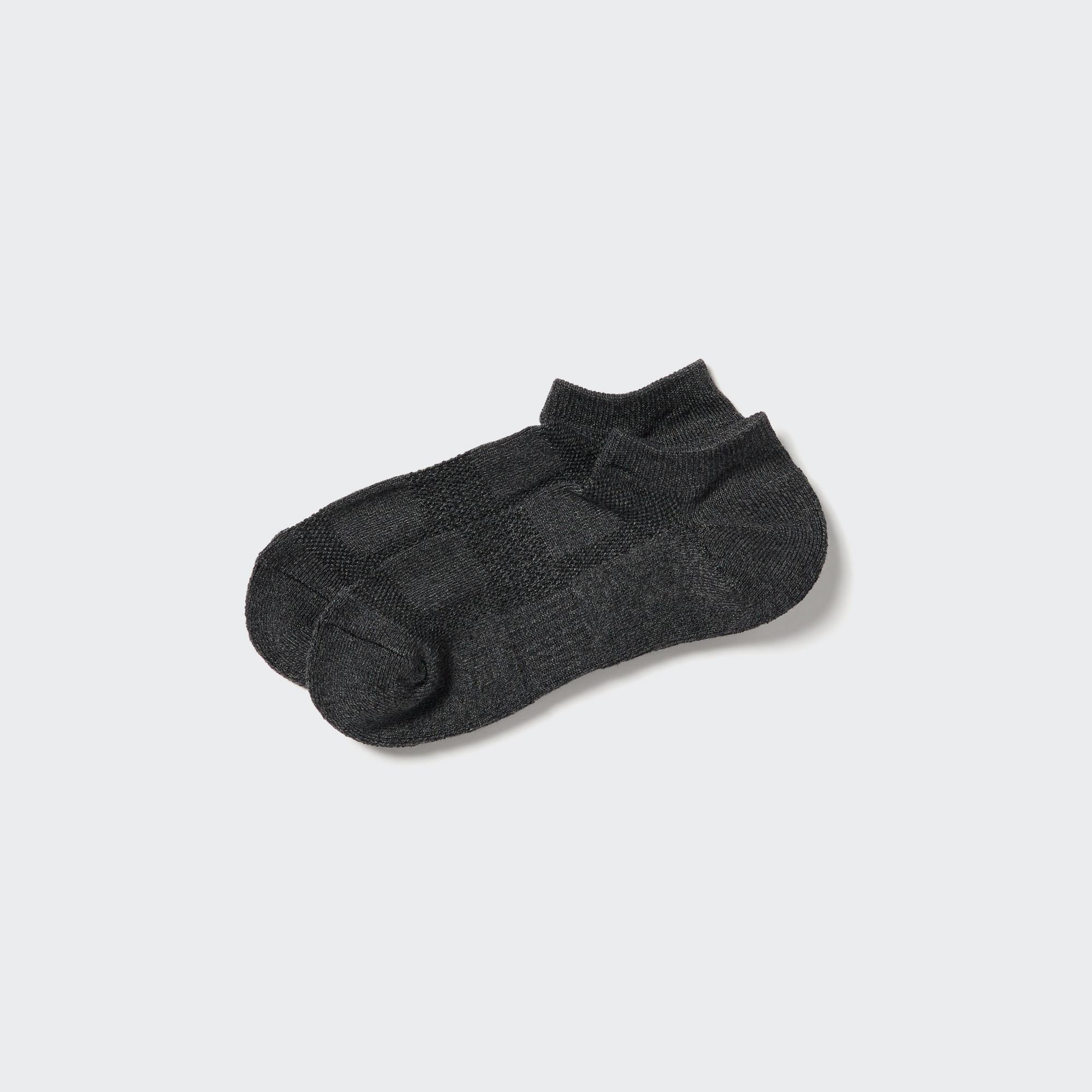 Mesh Pile Short Socks by UNIQLO