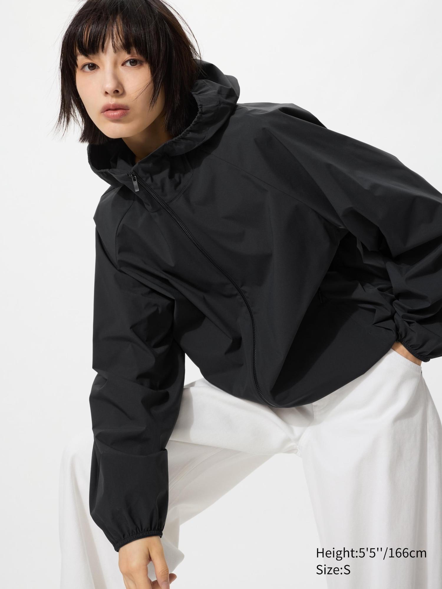 Pocketable UV Protection Parka by UNIQLO