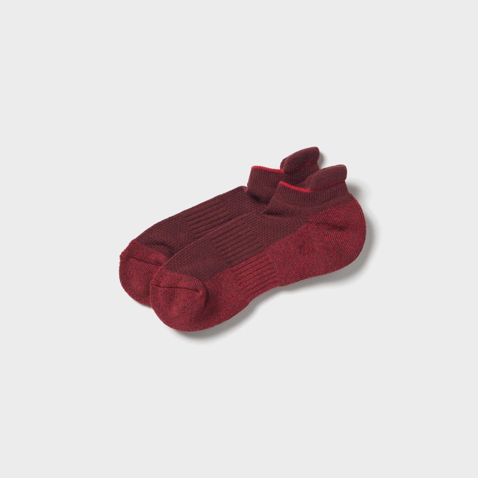 Sports Pile Short Socks by UNIQLO