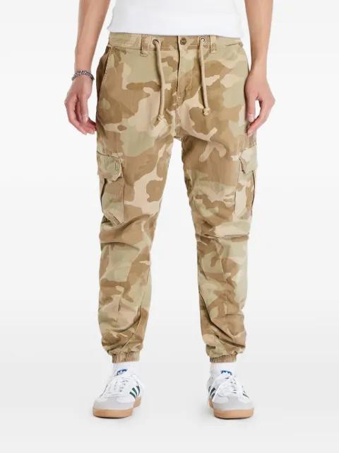 camouflage-print cargo pants by URBAN CLASSICS