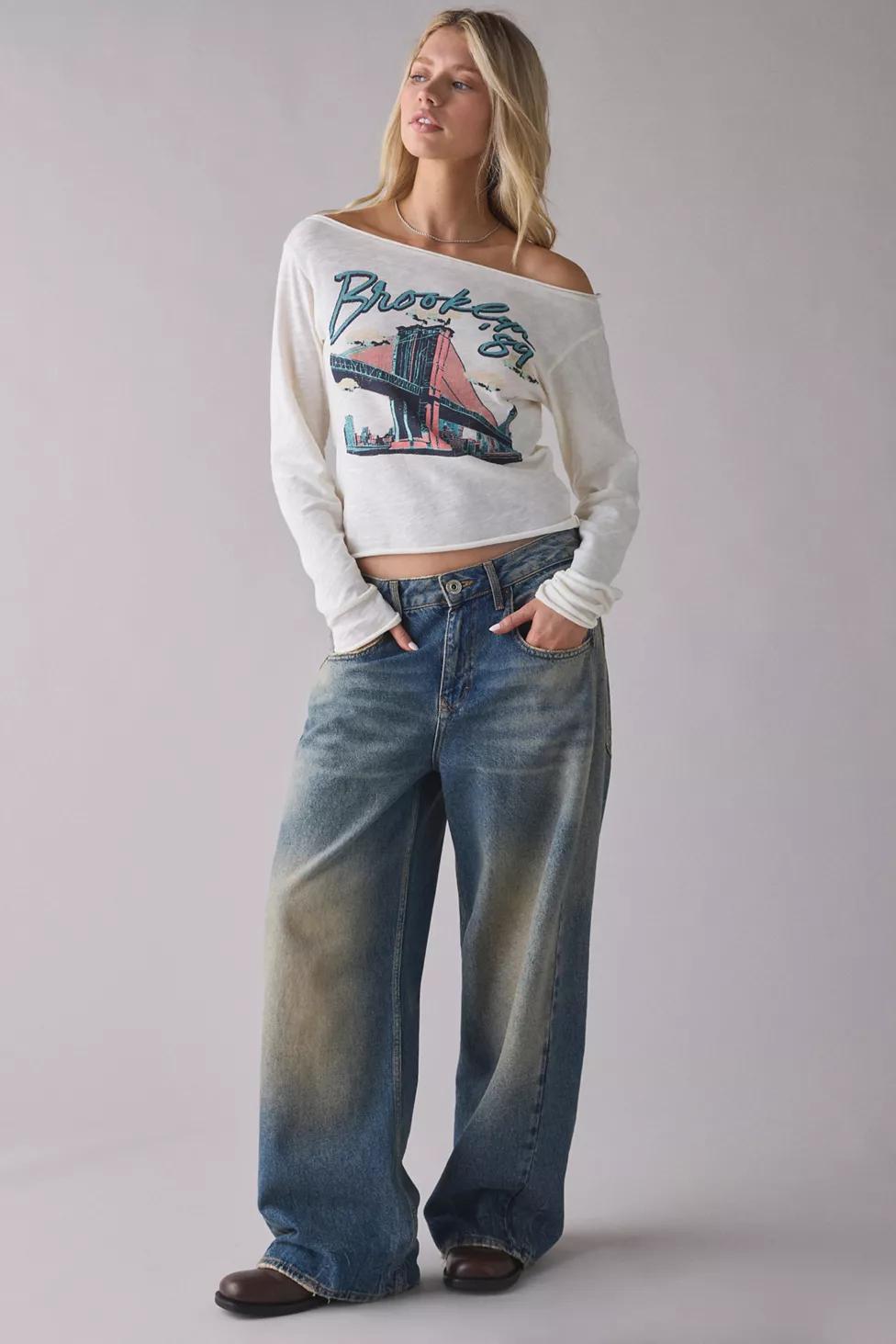 Brooklyn Bridge Graphic Long Sleeve Off-The-Shoulder Tee by URBAN OUTFITTERS
