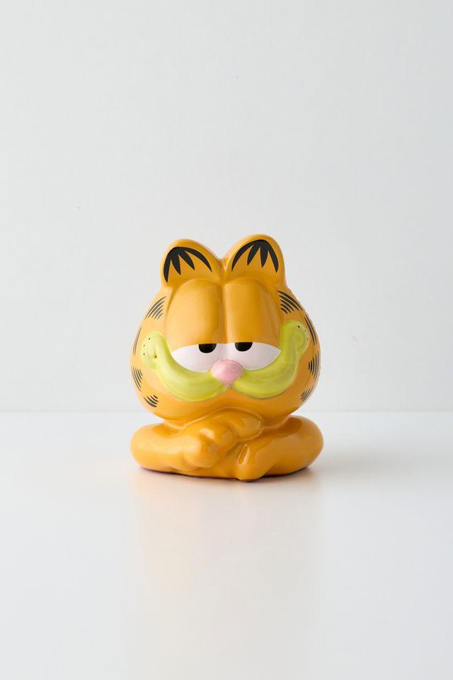 Garfield Chia Pet by URBAN OUTFITTERS