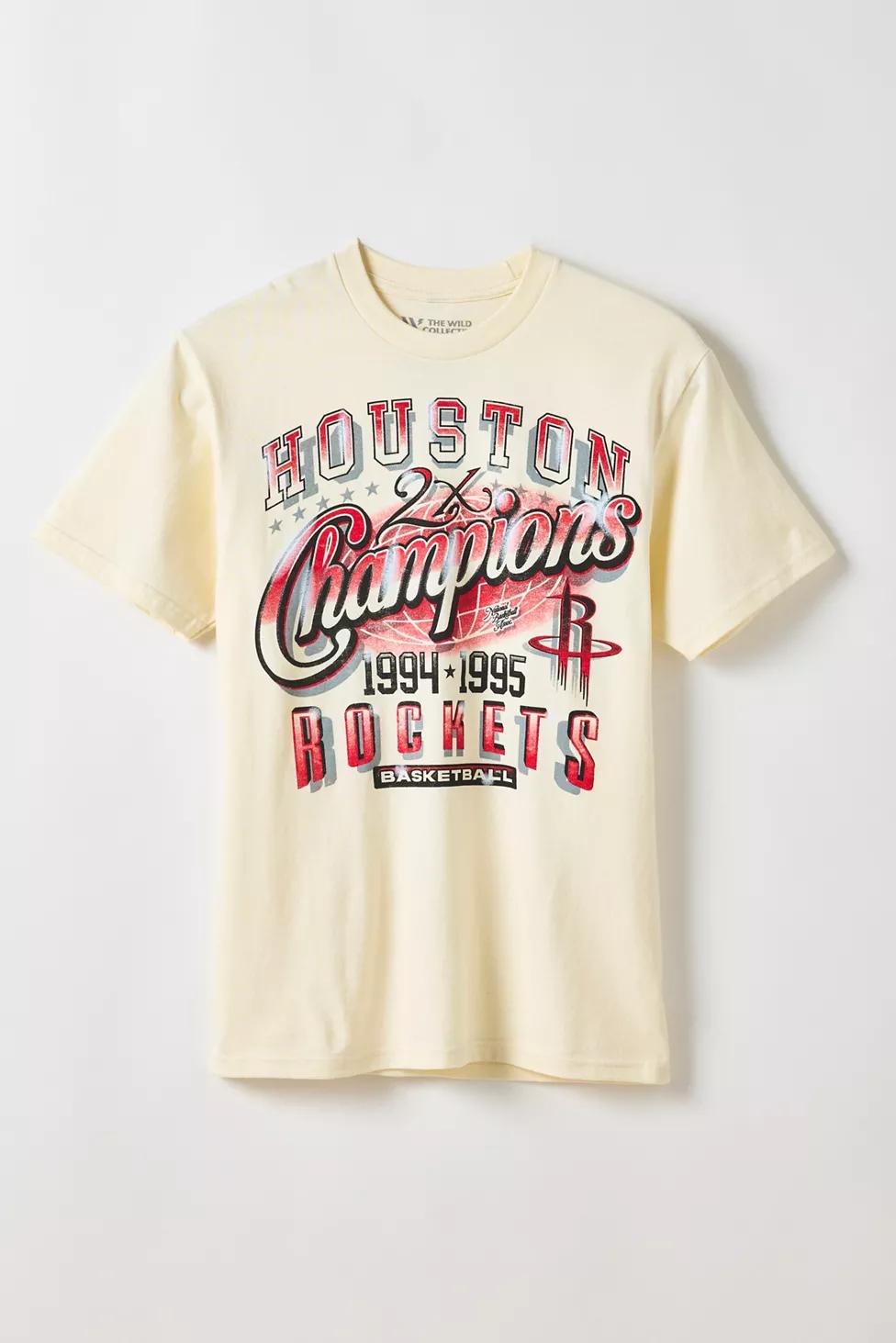 NBA Vintage Graphic Tee by URBAN OUTFITTERS