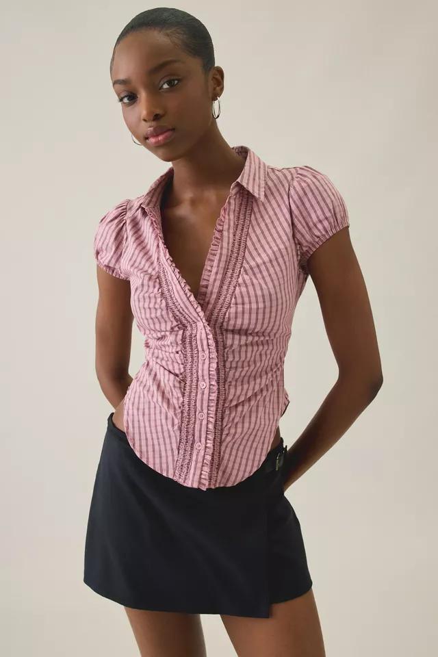UO Brynn Ruffle Puff Sleeve Button-Down Shirt by URBAN OUTFITTERS