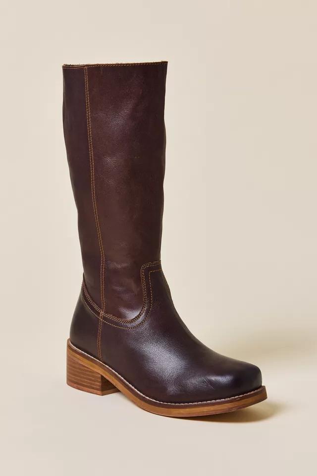 UO Leather Pull-On Boots by URBAN OUTFITTERS