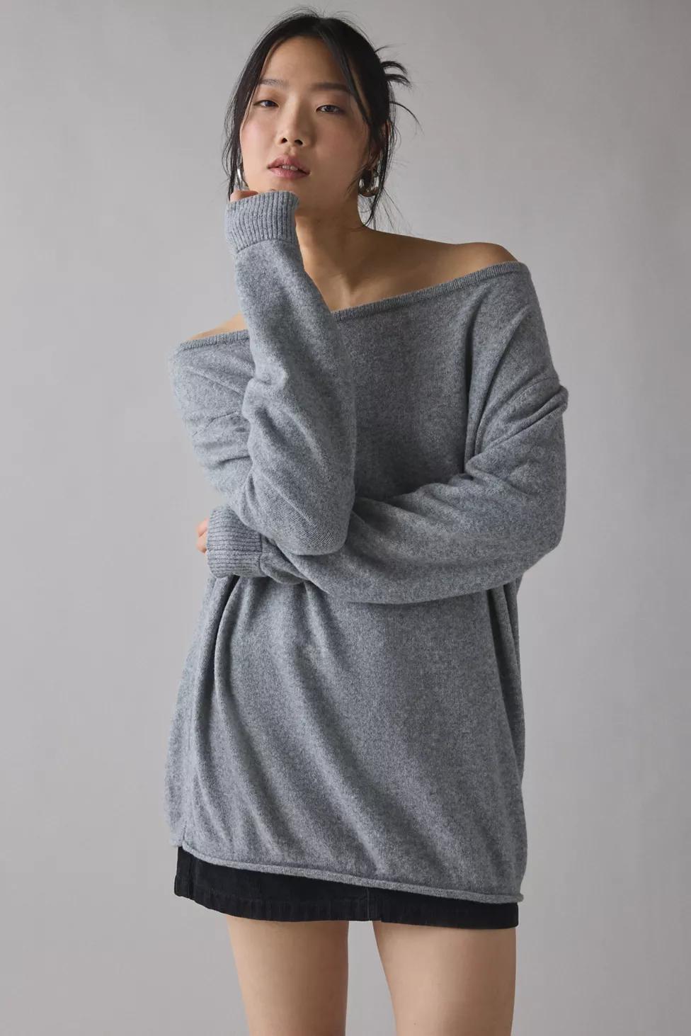 UO Nola Oversized Off-The-Shoulder Sweater by URBAN OUTFITTERS