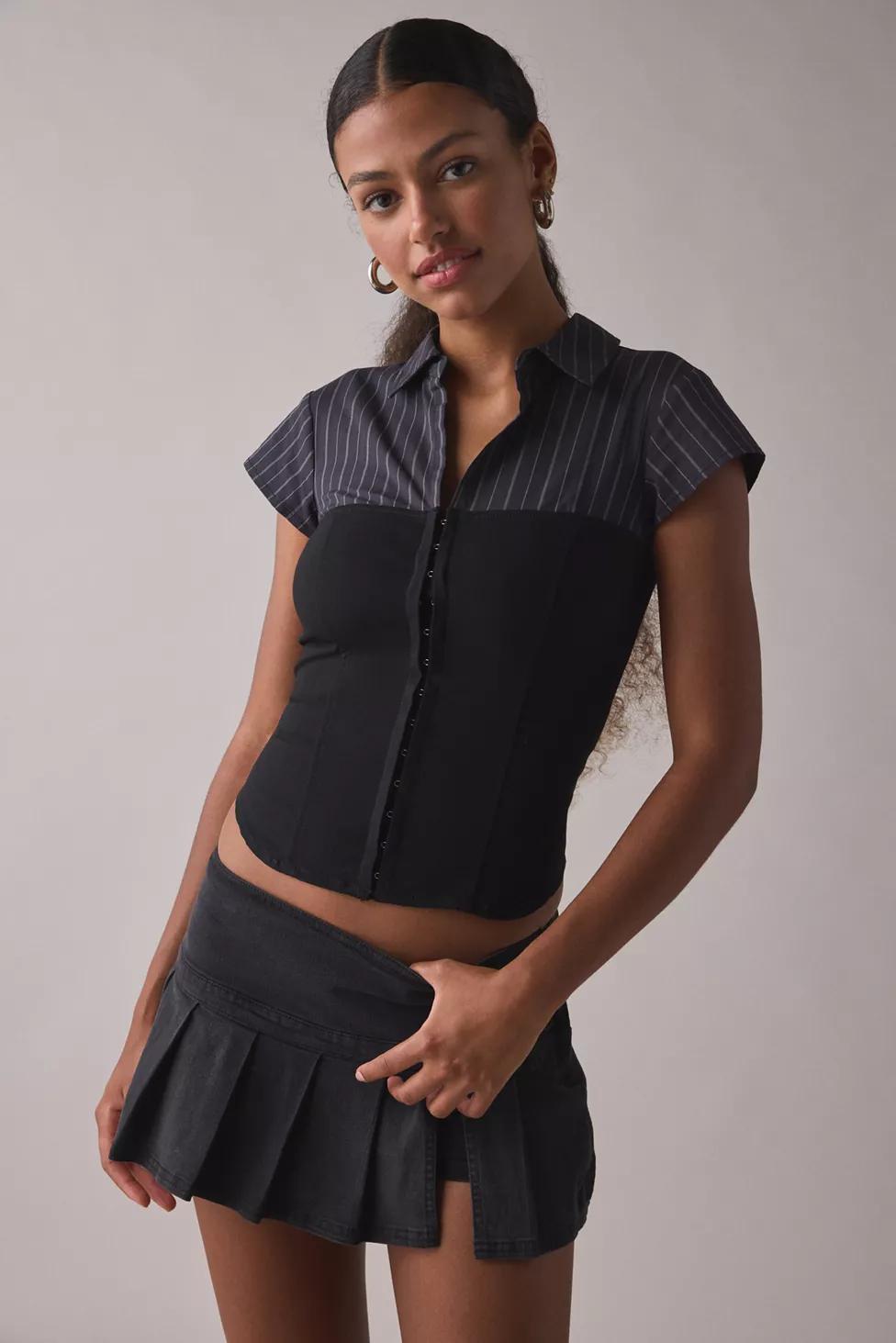 UO Polly Hybrid Slim Short Sleeve Button-Front Shirt by URBAN OUTFITTERS