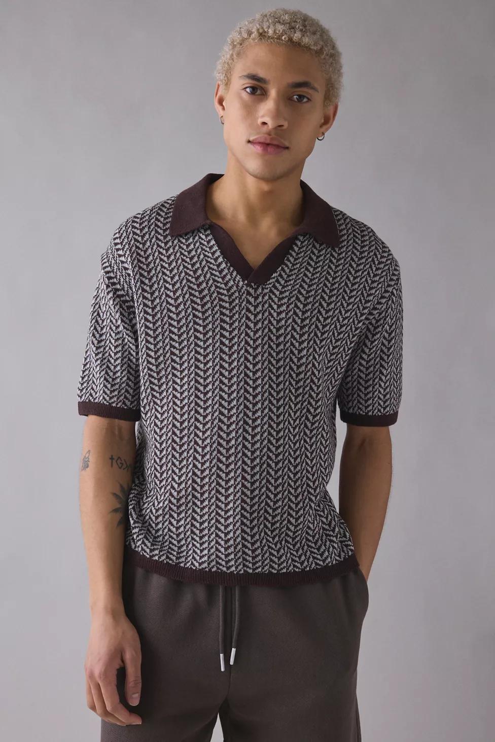 UO Skylor Herringbone Short Sleeve Sweater by URBAN OUTFITTERS