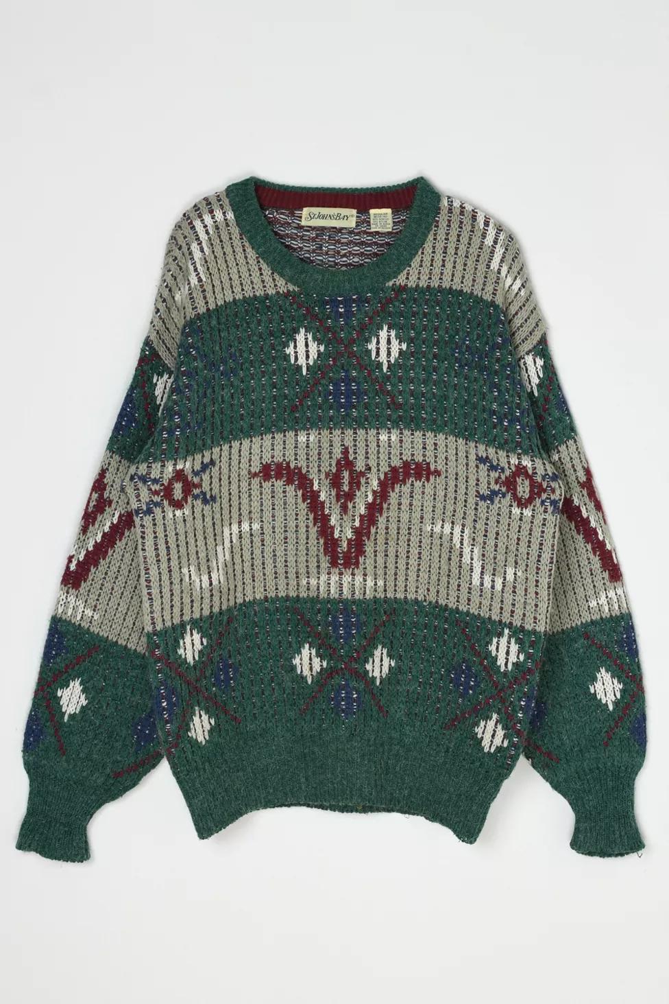 Vintage 90s Beige & Green Patterned Knit Sweater by URBAN OUTFITTERS