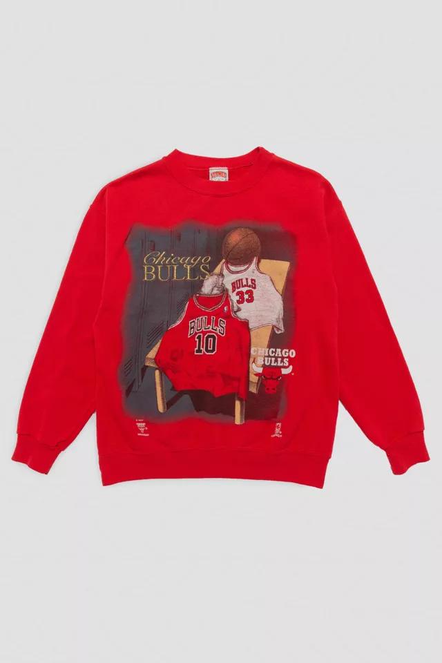 Vintage Chicago Bulls Sweatshirt by URBAN OUTFITTERS