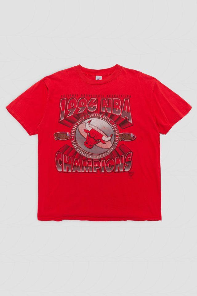 Vintage Chicago Bulls Tee by URBAN OUTFITTERS