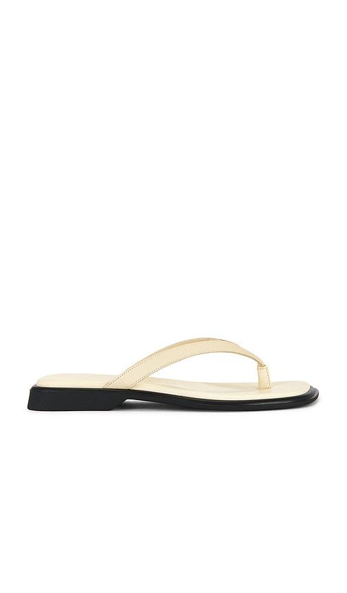 Vagabond Shoemakers Izzy Sandal in Cream by VAGABOND SHOEMAKERS
