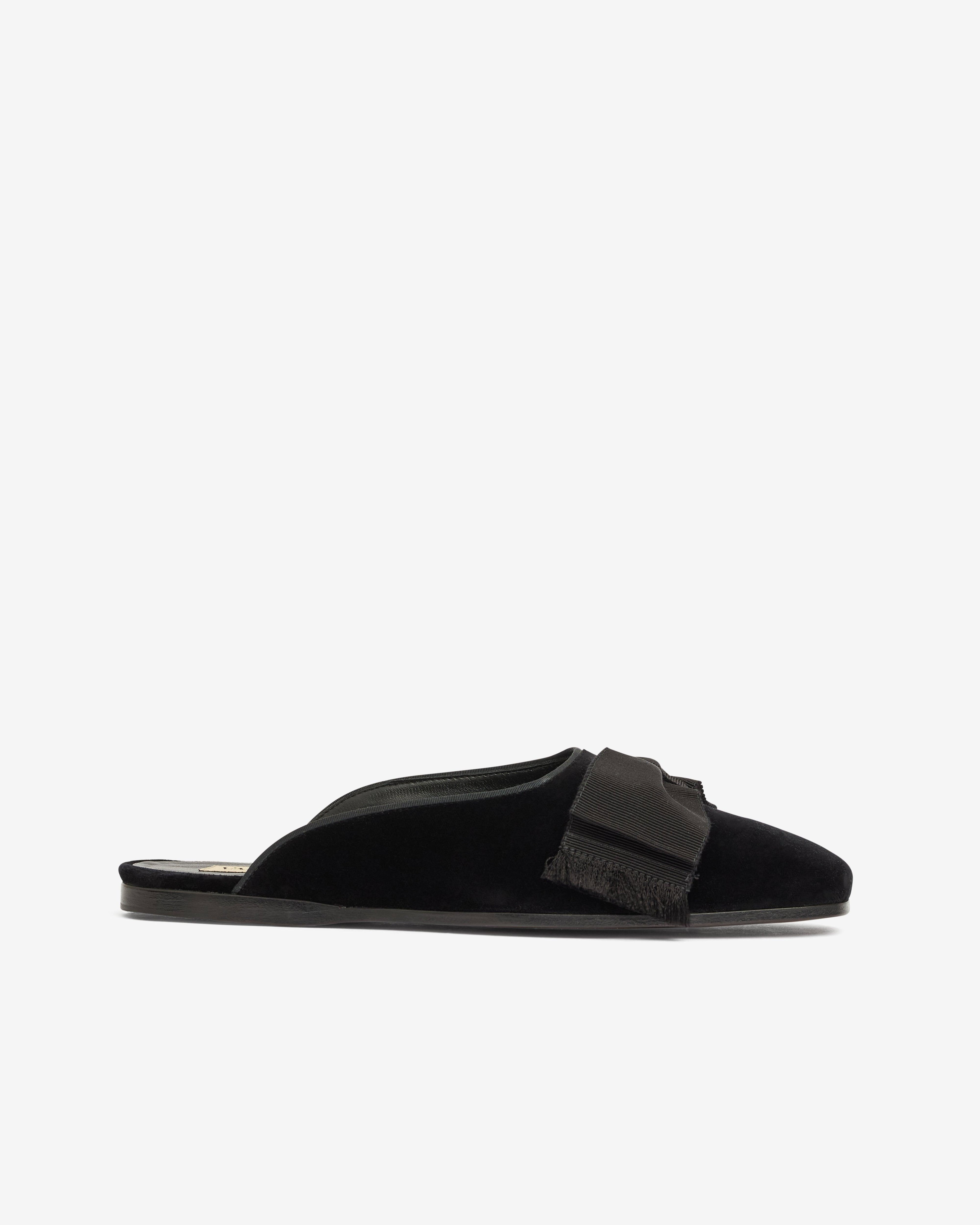 Valentino Garavani - Satin Sandal - (Black) by VALENTINO