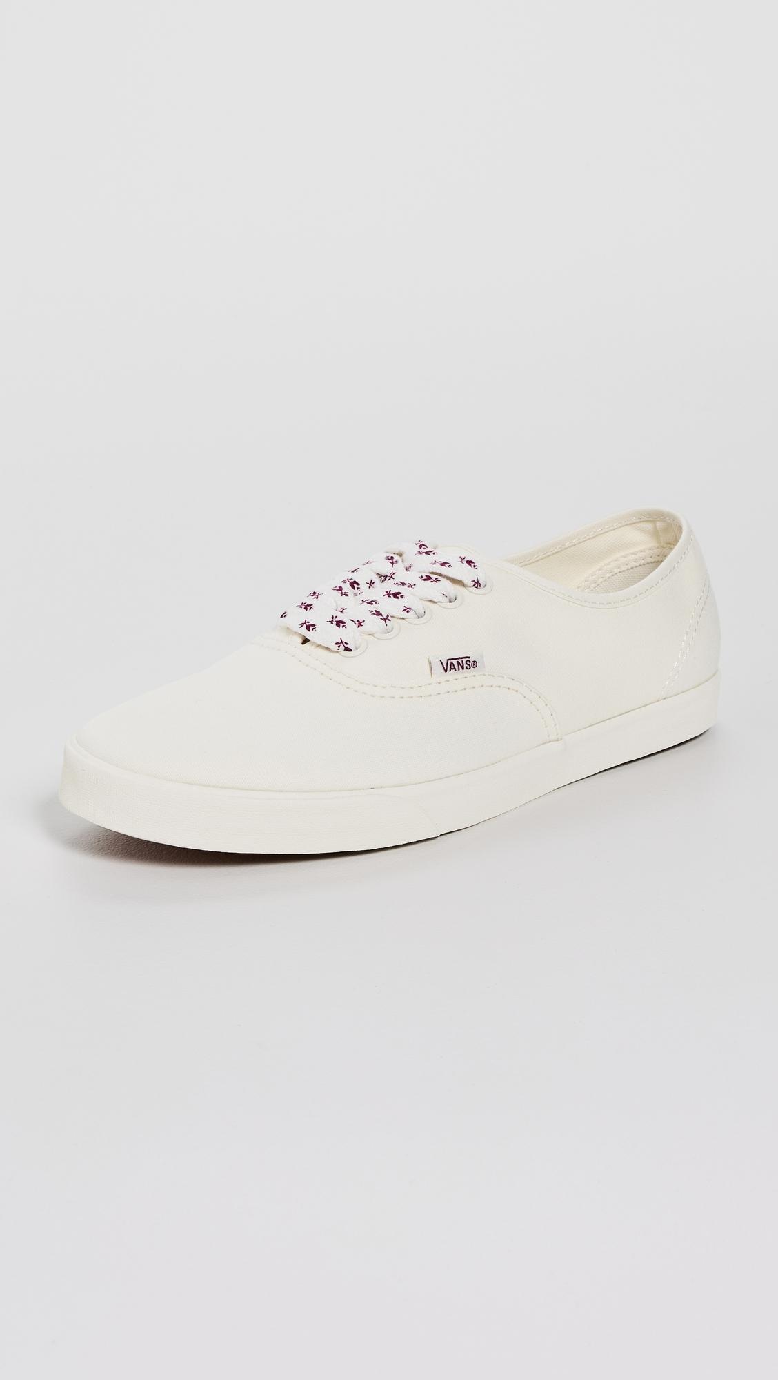 Authentic Lowpro Sneakers by VANS