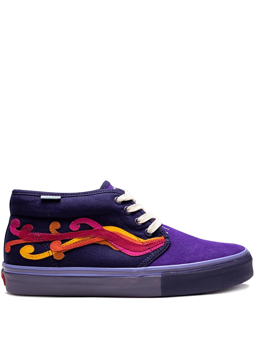 Chukka LX "Sole Classics" sneakers by VANS