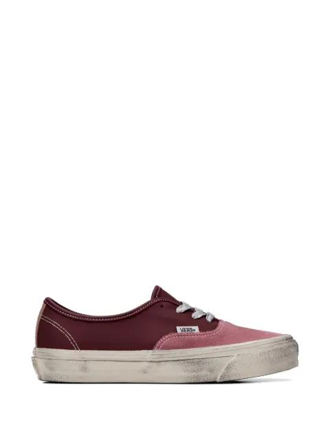 LX authentic 44 sneakers by VANS