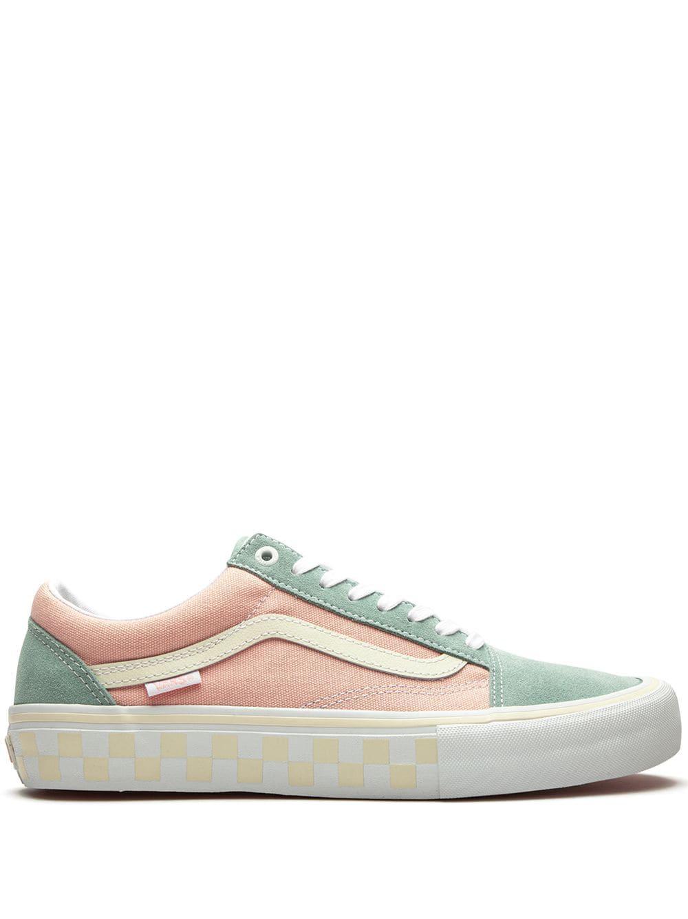 Old Skool low-top sneakers by VANS