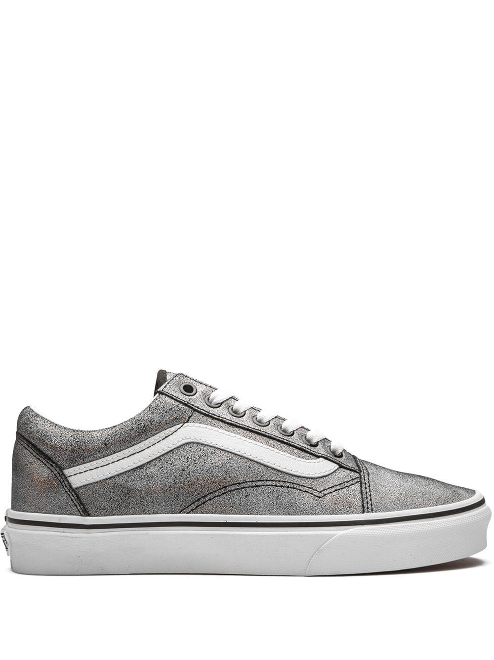 Old Skool low-top sneakers by VANS