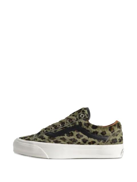 Premium Old Skool sneakers by VANS