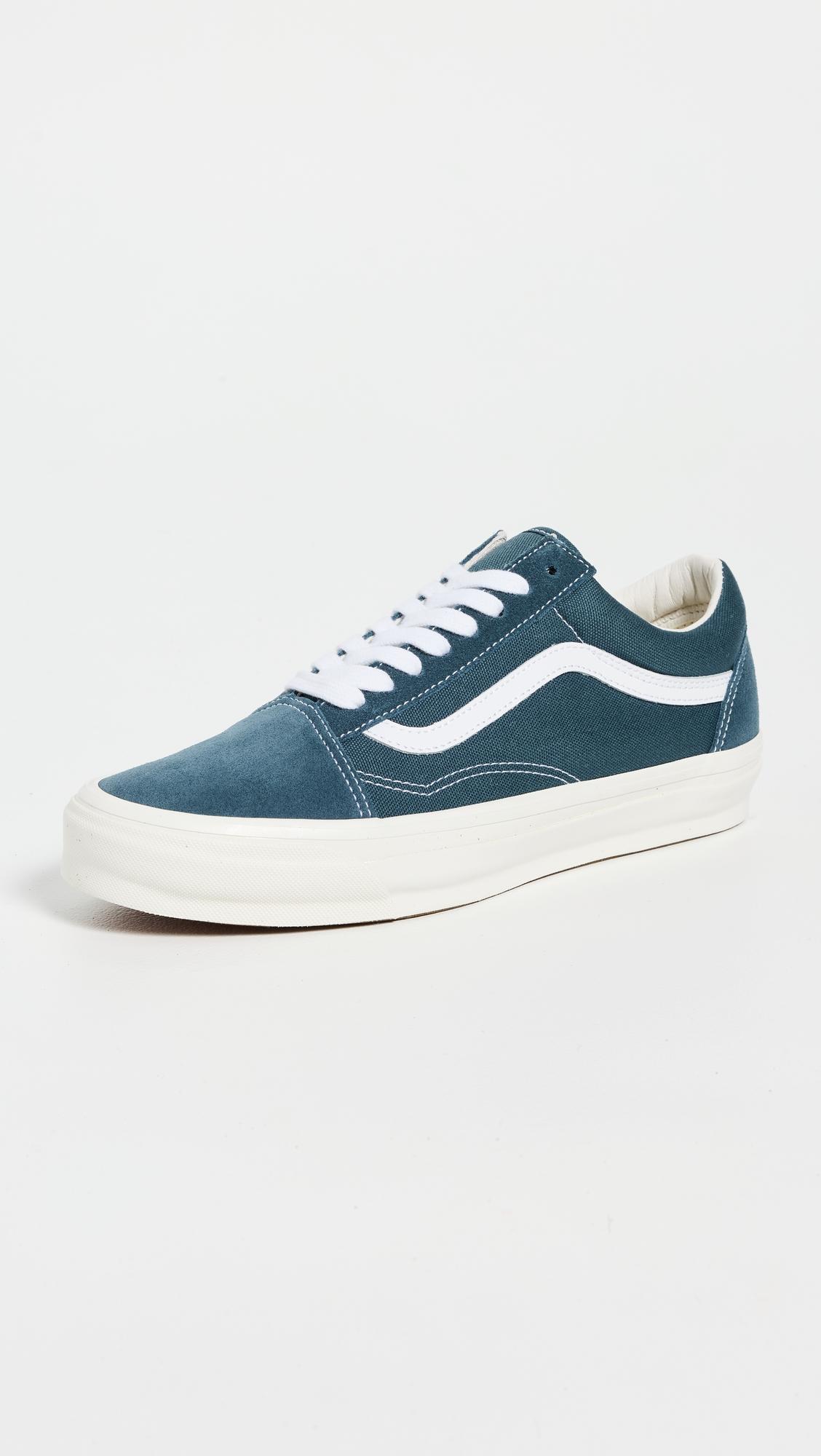 U LX Old Skool Sneakers by VANS