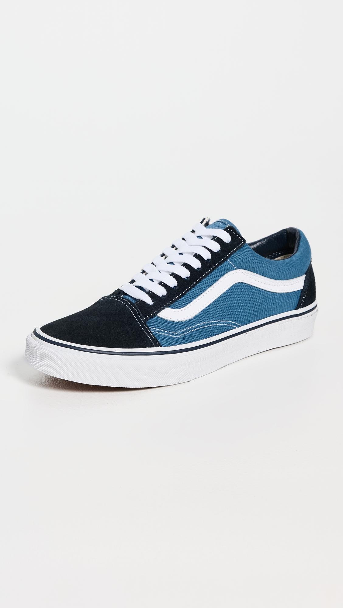 U Old Skool Unisex Sneakers by VANS
