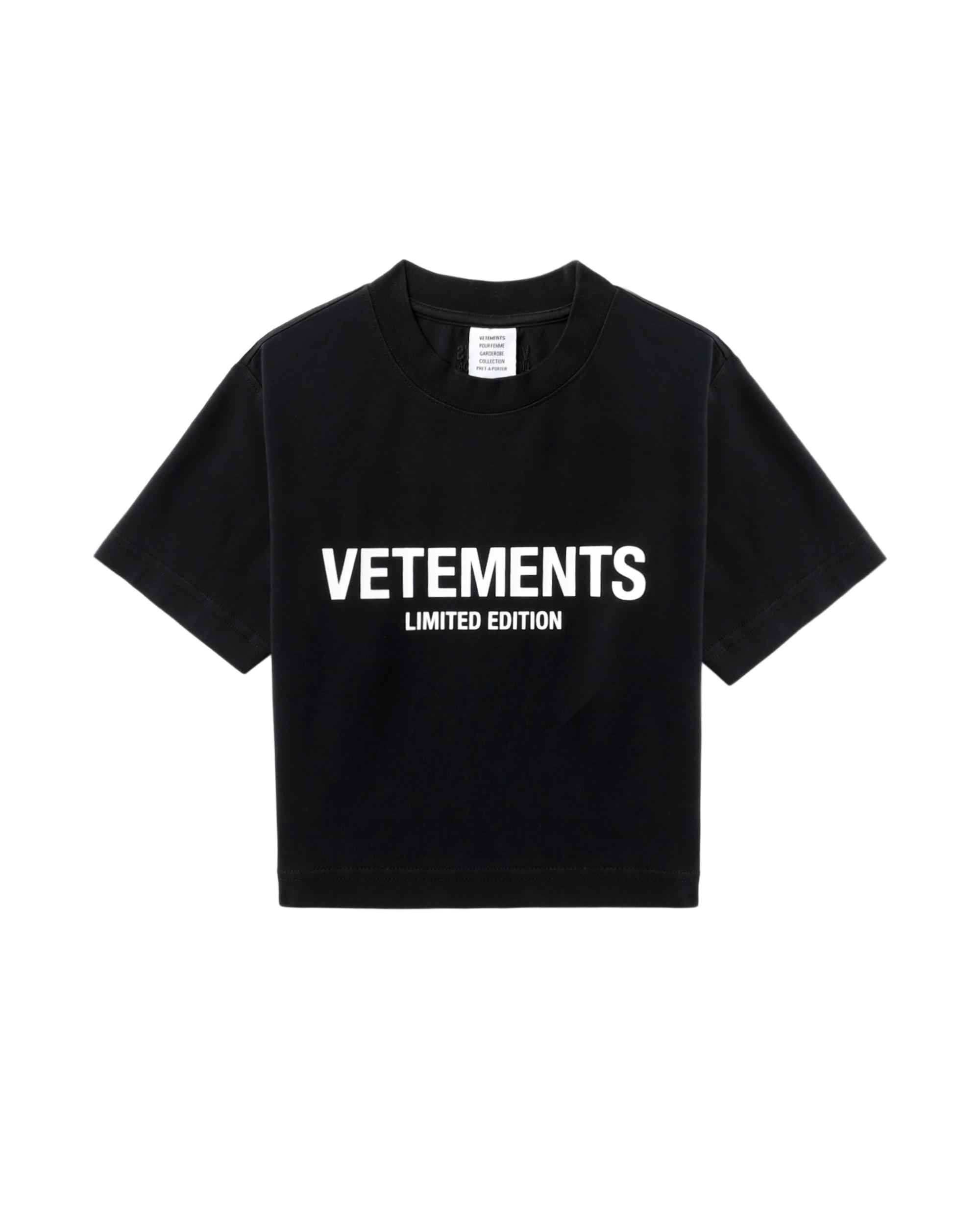 Cropped logo tee by VETEMENTS