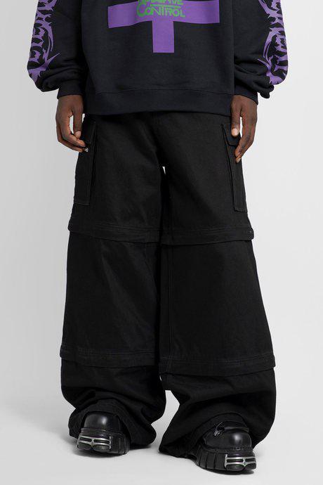 Vetements Men'S Black Big Shape Transformer Pants by VETEMENTS Vetements Men'S Black Big Shape Transformer Pants by VETEMENTS