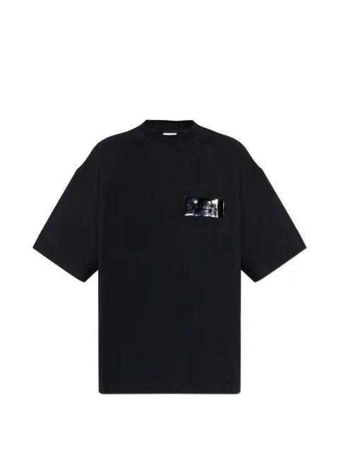 black print T-shirt by VETEMENTS