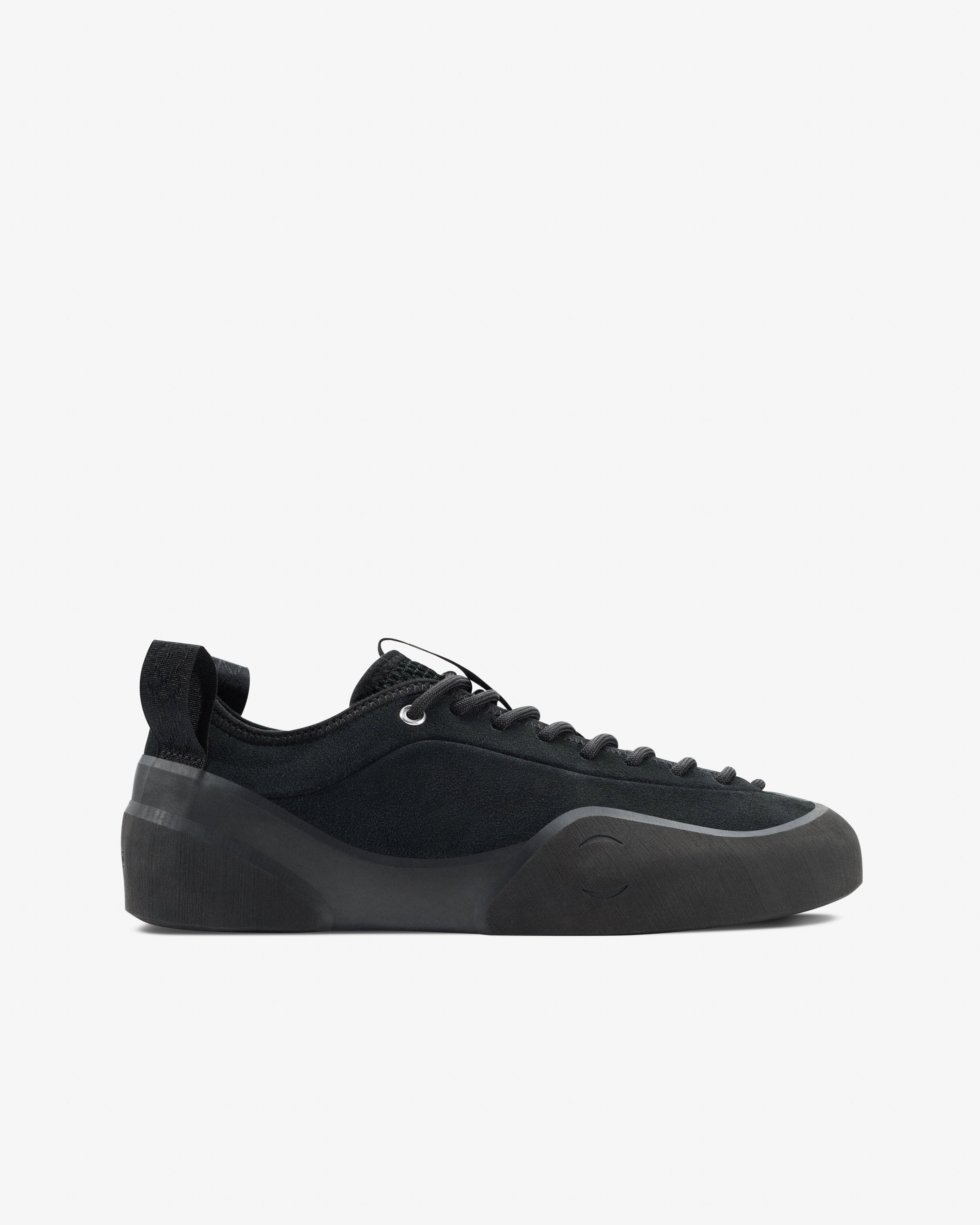 Village PM - 1PM - (Black) by VILLAGEPM