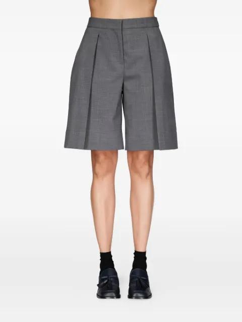 pleated bermuda shorts by VIVETTA