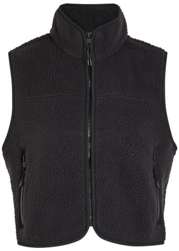 Alpine fleece gilet by VUORI