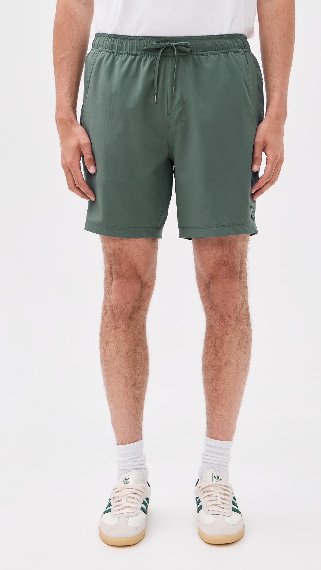 Kore Lined Shorts 7" by VUORI