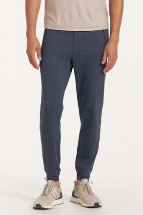 Ponto Performance Joggers by VUORI