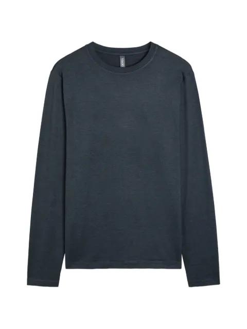 long-sleeved T-shirt by VUORI