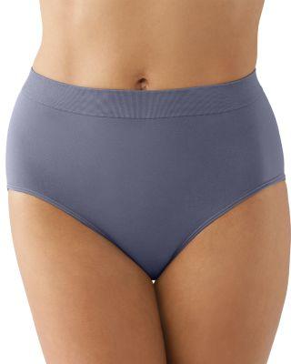 B.Smooth&reg; Seamless Briefs by WACOAL