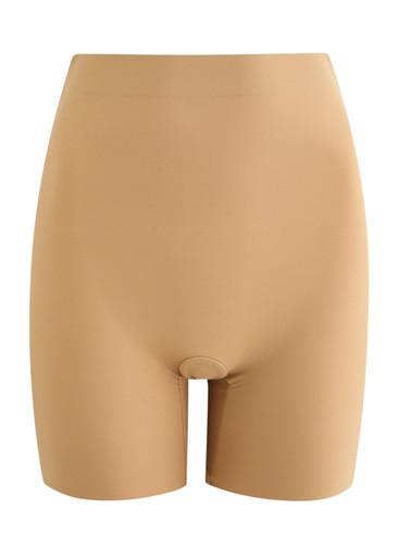 Shape Revelation Hourglass Thigh Shaper shorts by WACOAL