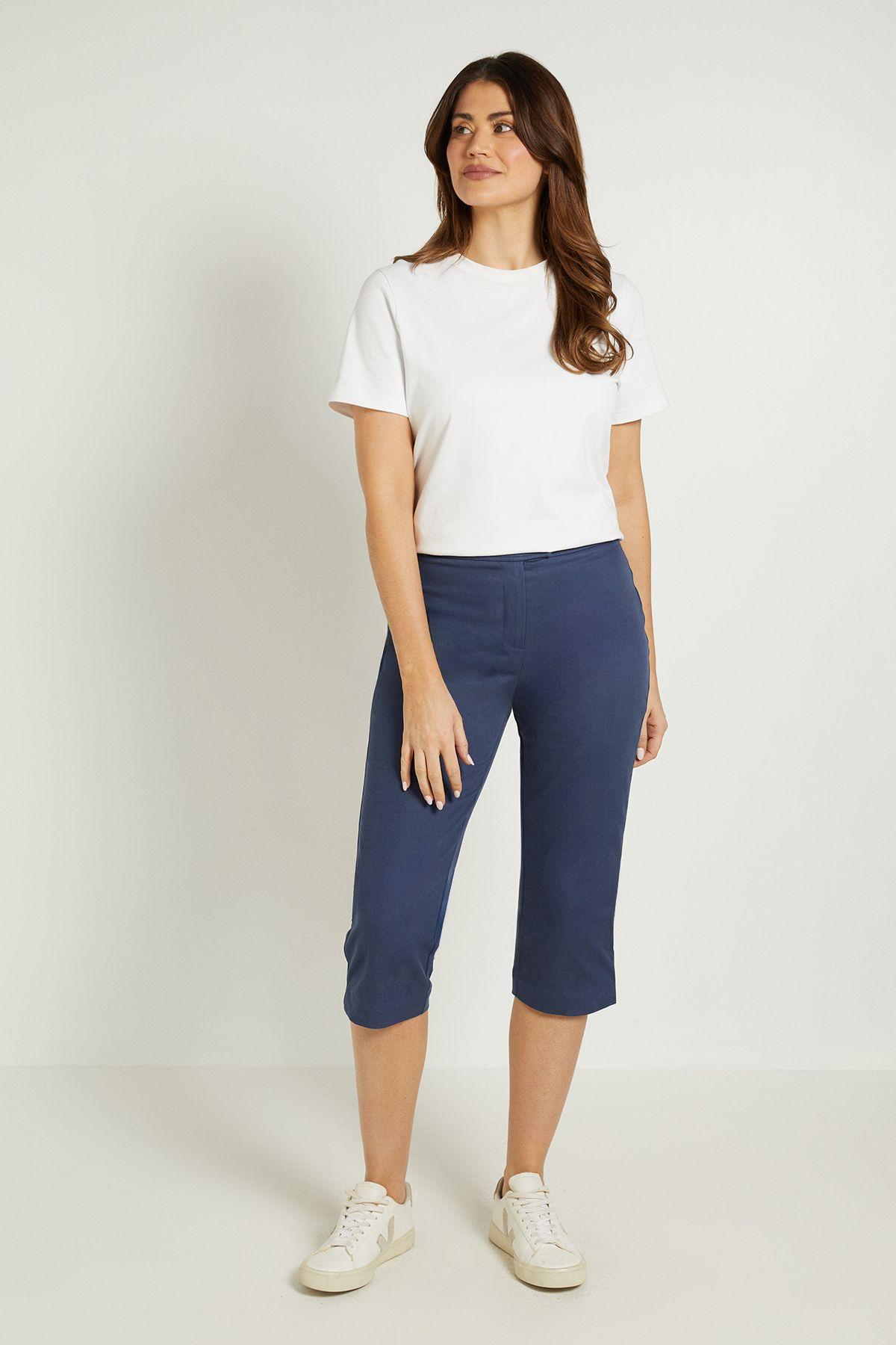 Cropped Capri Trouser by WALLIS