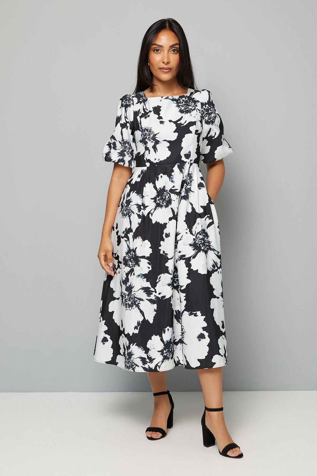 Petite Floral Puff Sleeve Twill Midi Dress by WALLIS Petite Floral Puff Sleeve Twill Midi Dress by WALLIS