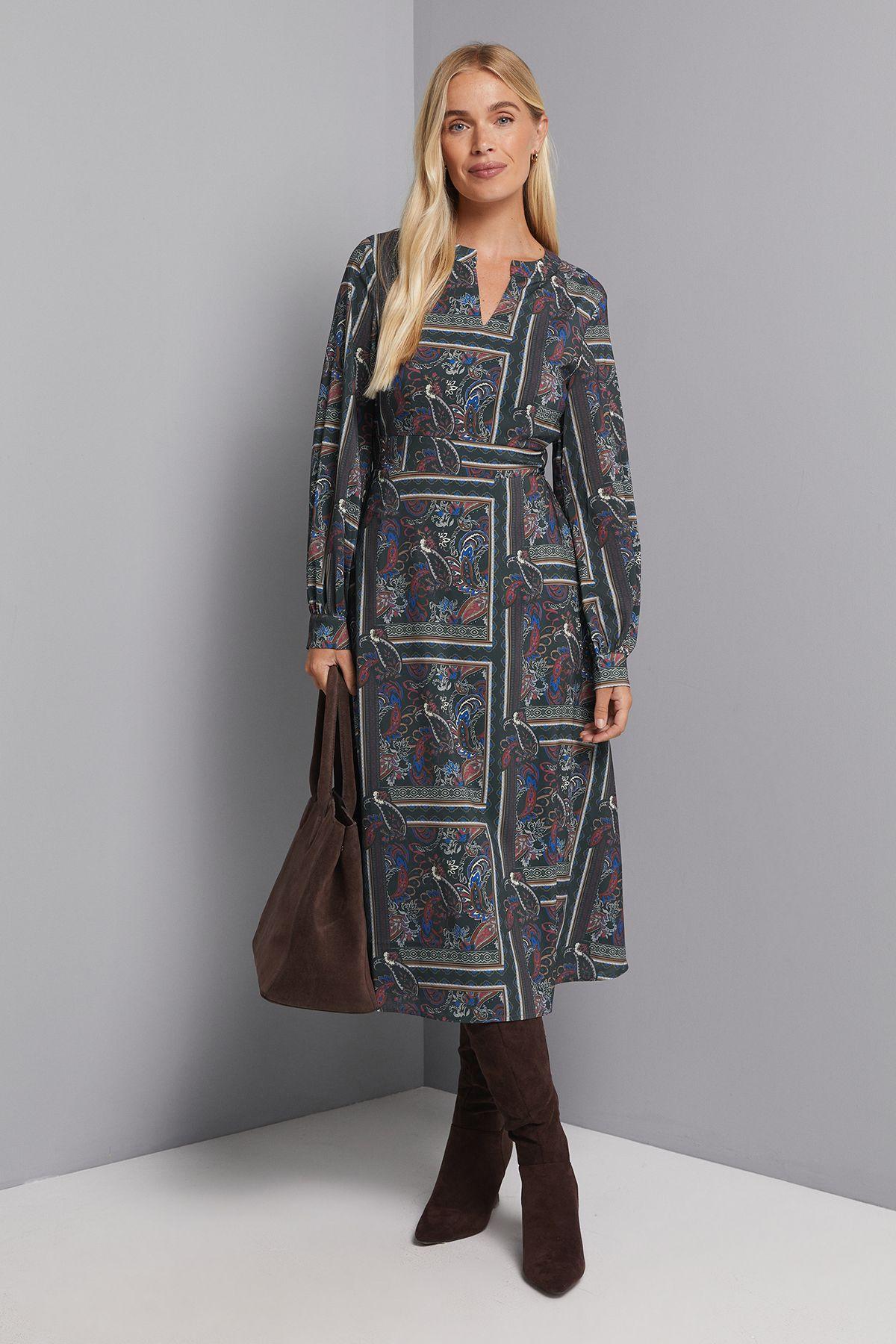 Petite Paisley Collarless Fit & Flare Midi Dress by WALLIS