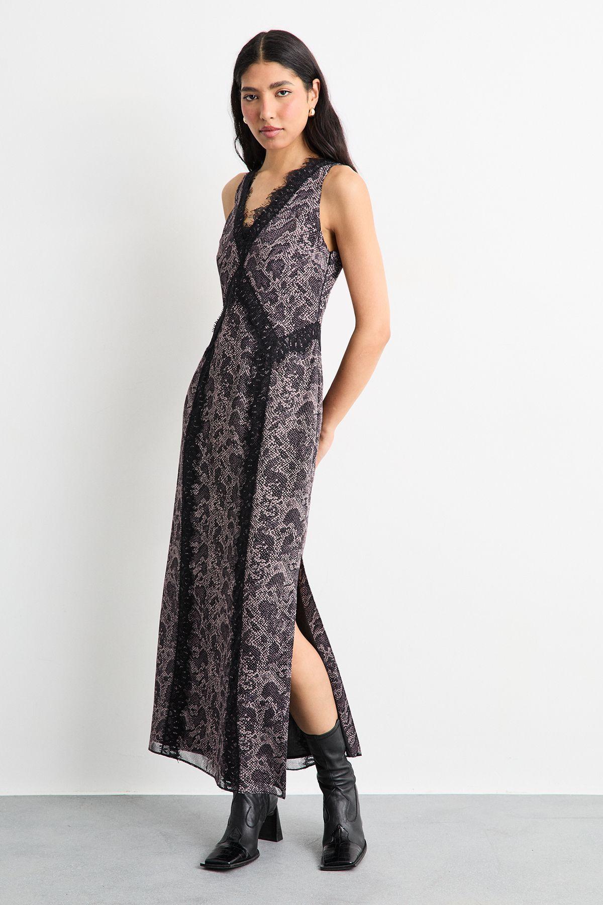 Chiffon Printed Dress With Lace by WAREHOUSE