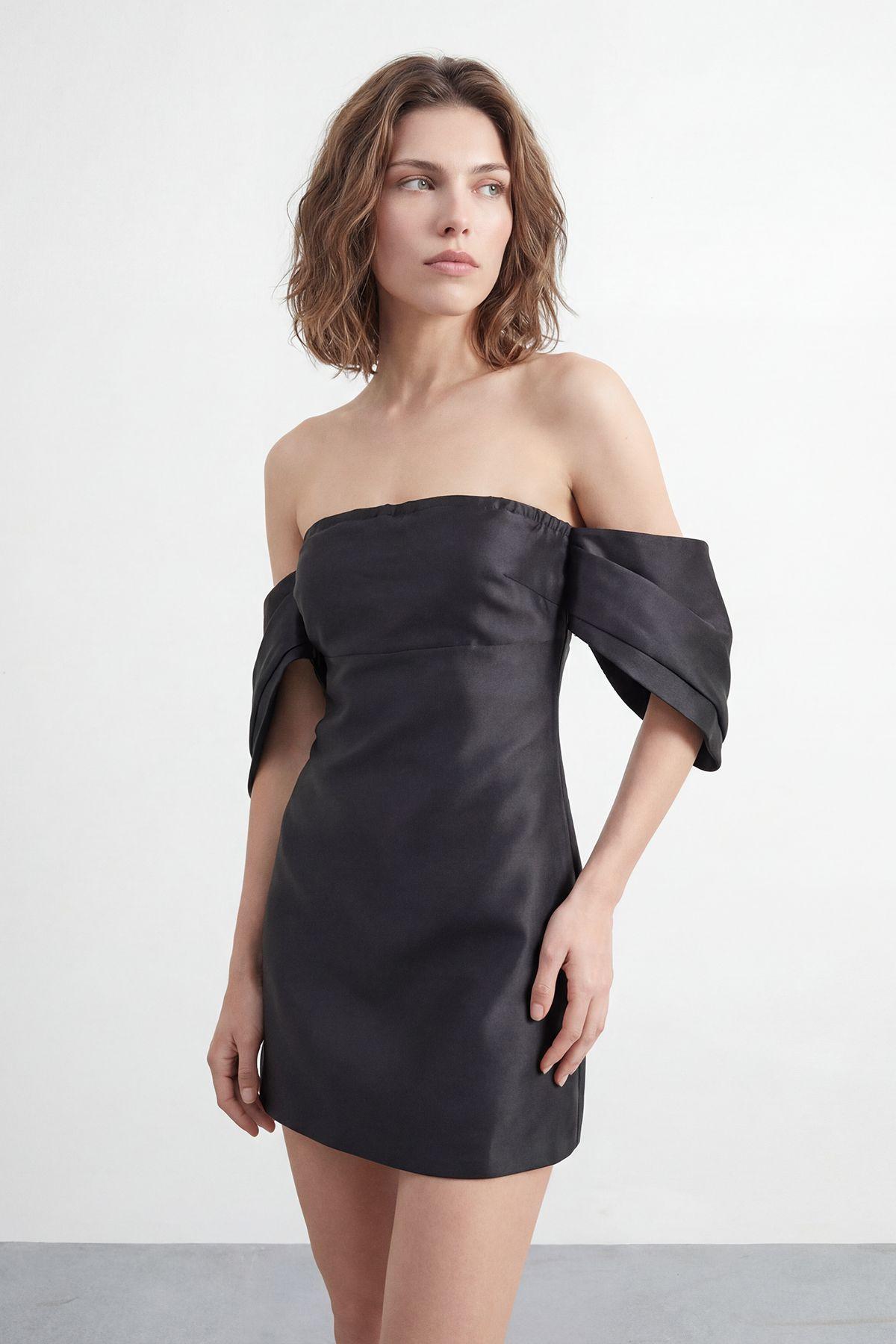 Petite Structured Puff Sleeve Bardot Mini Dress by WAREHOUSE