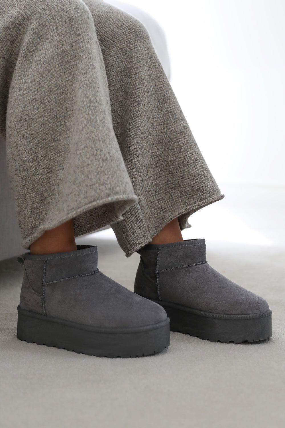 'Calla' Flatform Fur Lining Ankle Boot by WHERE'S THAT FROM