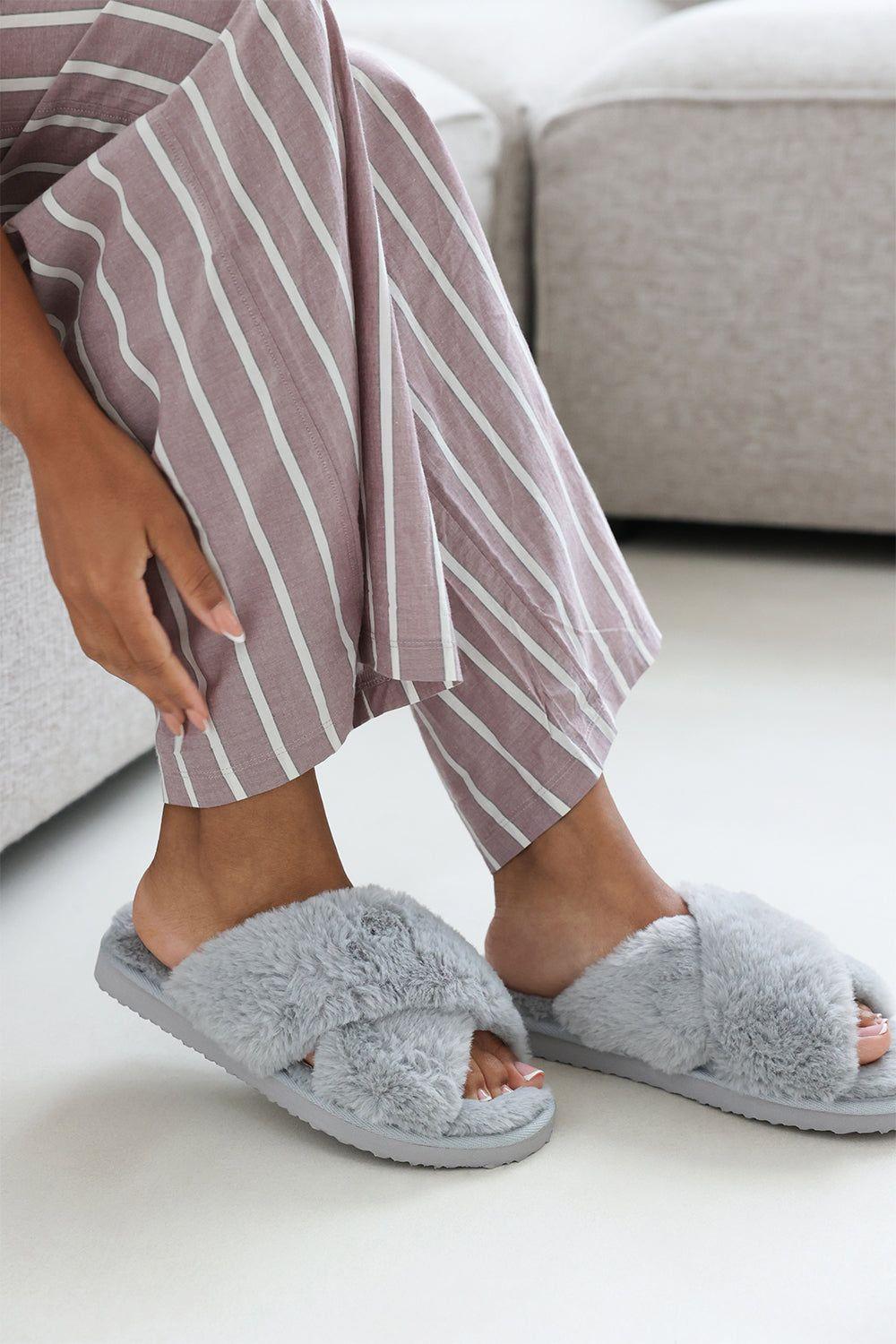 'Denise' Faux Fur Fluffy Crossover Slippers by WHERE'S THAT FROM