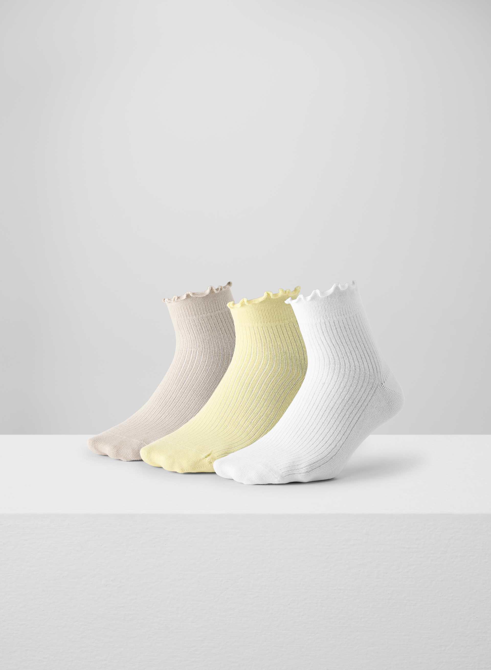 SUGARPLUM ANKLE SOCK 3-PACK by WILFRED