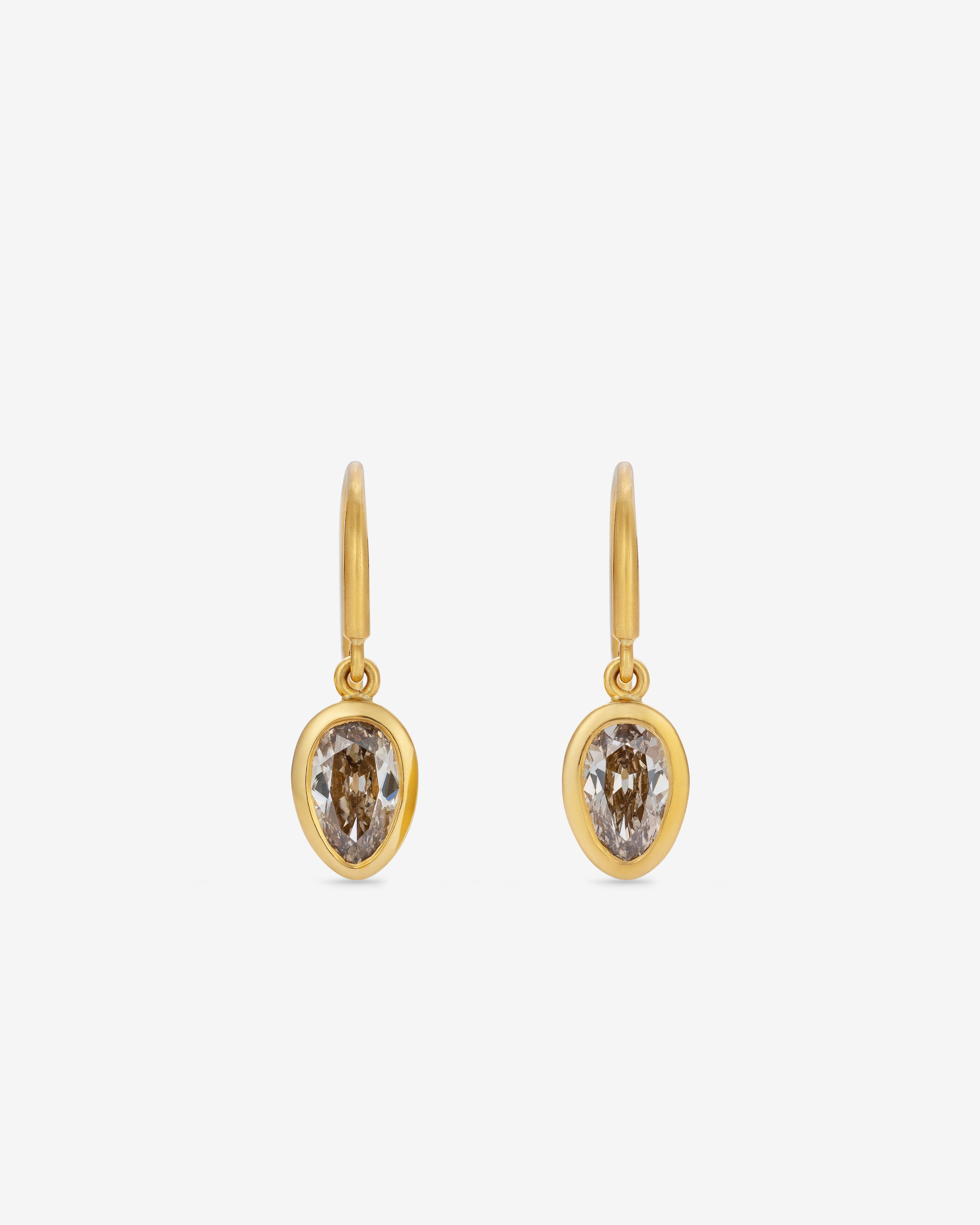 William Welstead  - Pear Drop Diamond Earrings -  (Yellow Gold) by WILLIAM WELSTEAD