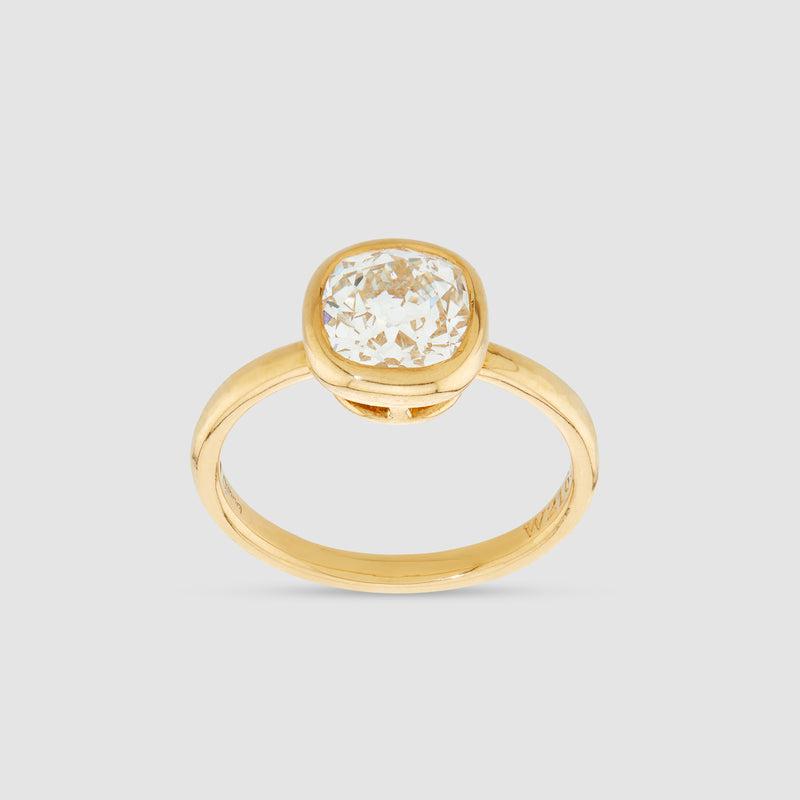 William Welstead Yellow Gold Cushion Diamond Ring by WILLIAM WELSTEAD William Welstead Yellow Gold Cushion Diamond Ring by WILLIAM WELSTEAD
