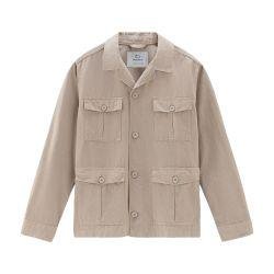 Garment-dyed safari shirt jacket in cotton-linen blend by WOOLRICH